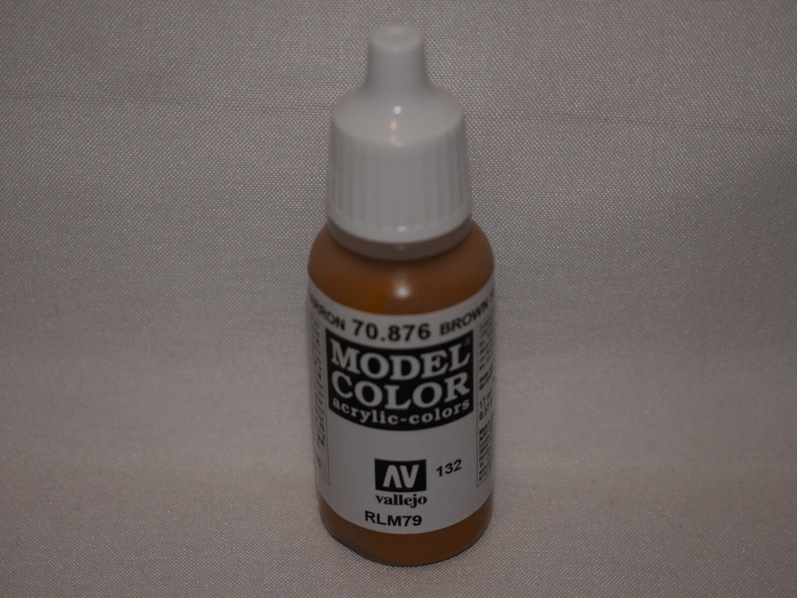 Vallejo Model Color Brown Sand Acrylic 17ml/0.57 fl oz Dropper Bottle - 70.876