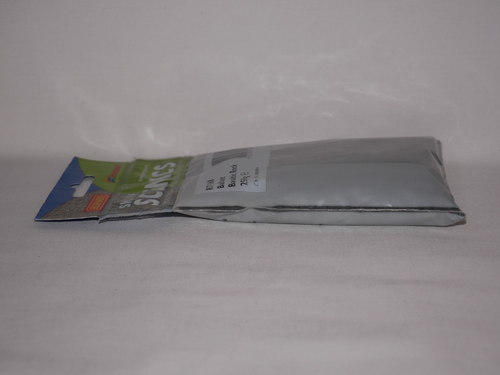 Hornby Skale Railway Scenics HO/OO Gauge Basaltic Rock Ballast 250g Bag - R7168