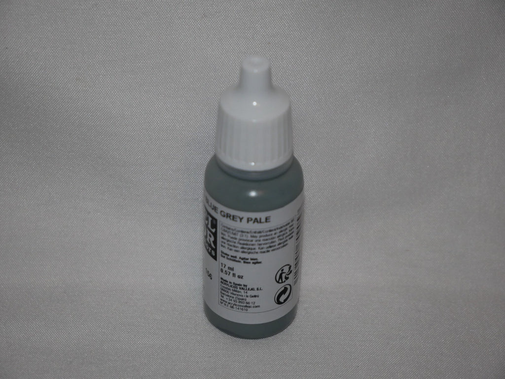 Vallejo Model Color Grey Pale Acrylic 17ml/0.57 fl oz Dropper Bottle - 70.905