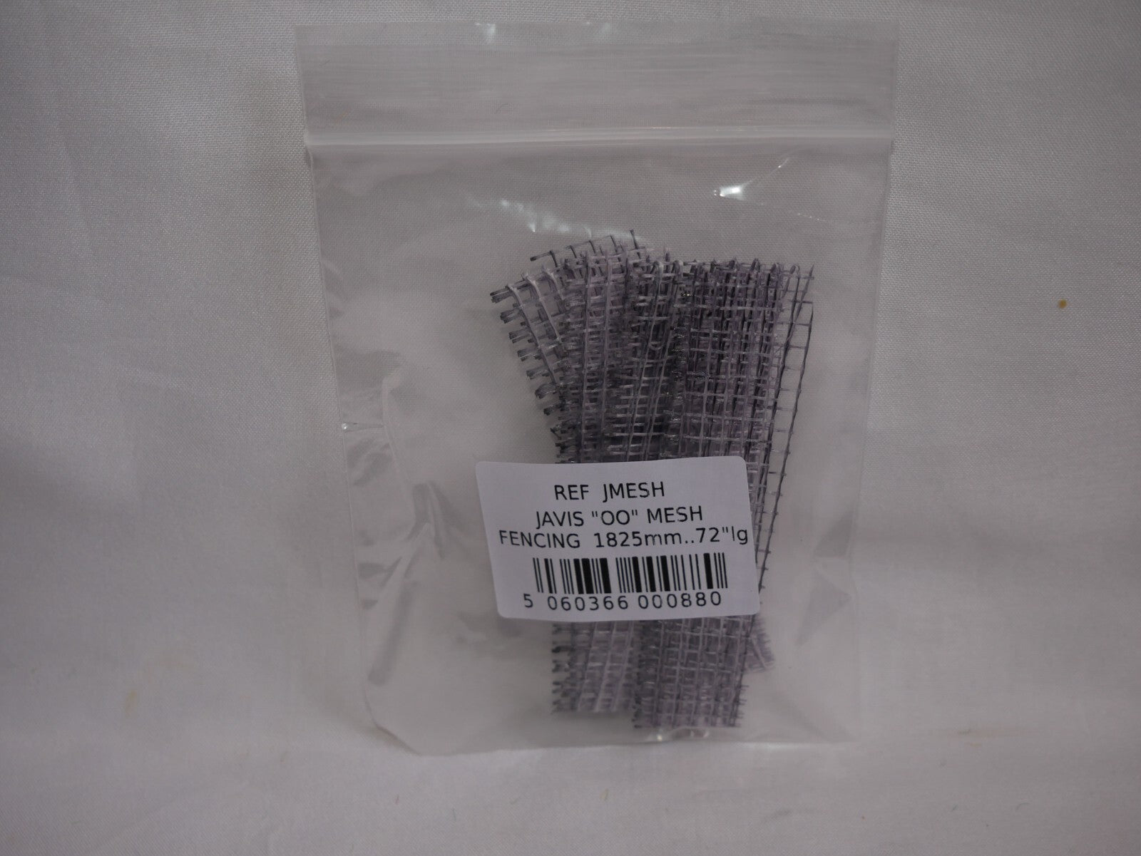 Javis "Countryside" Scenics "OO" Gauge Mesh Fencing 1825mm 72" lg - JMESH