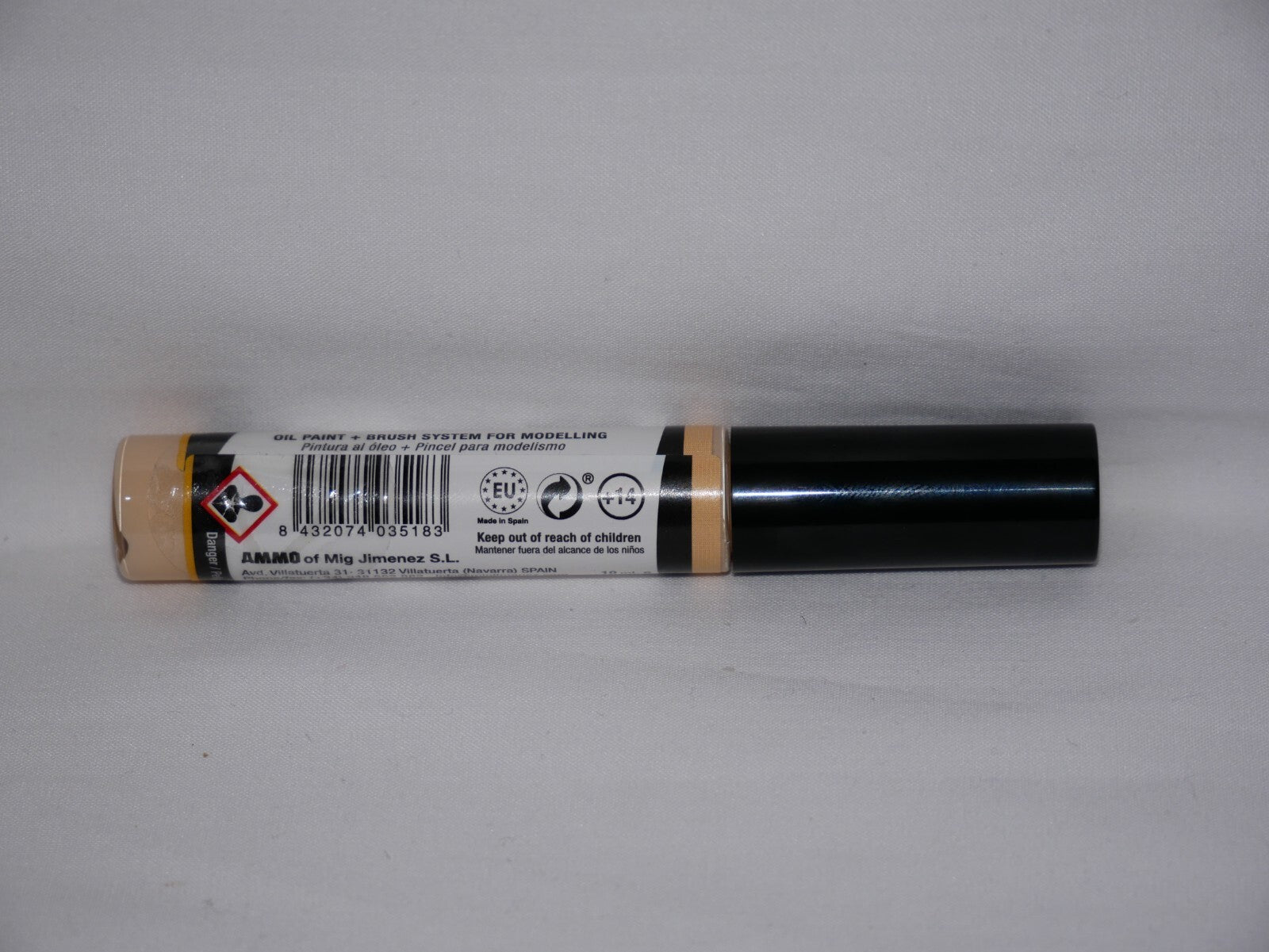 Ammo By Mig Jimenez Sunny Flesh Oilbrusher With Fine Brush Applicator A.MIG-3518