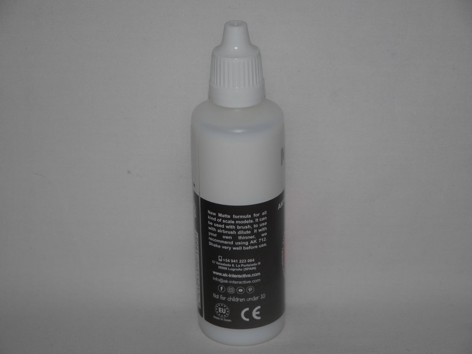 AK Interactive High Quality Acrylic Matte Varnish 60ml Plastic Bottle - AK190
