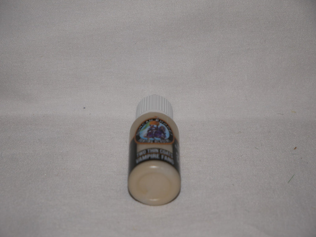 Duncan Rhodes Painting Academy 'Two Thin Coats' Vampire Fang 15ml Bottle - 10033