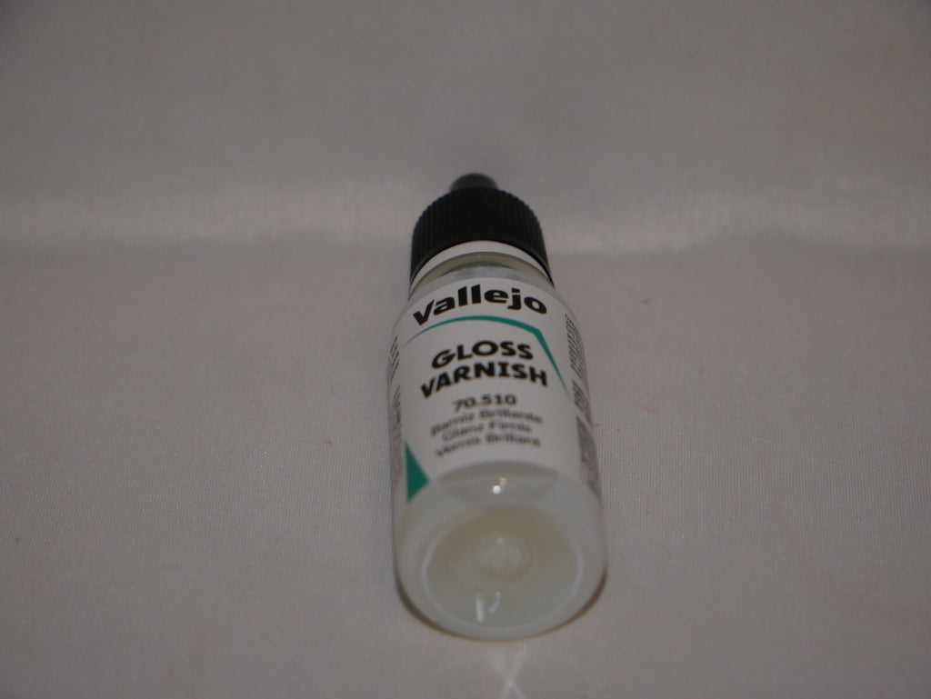Vallejo Auxiliary Products Gloss Varnish 18ml/0.60 fl oz Dropper Bottle - 70.510