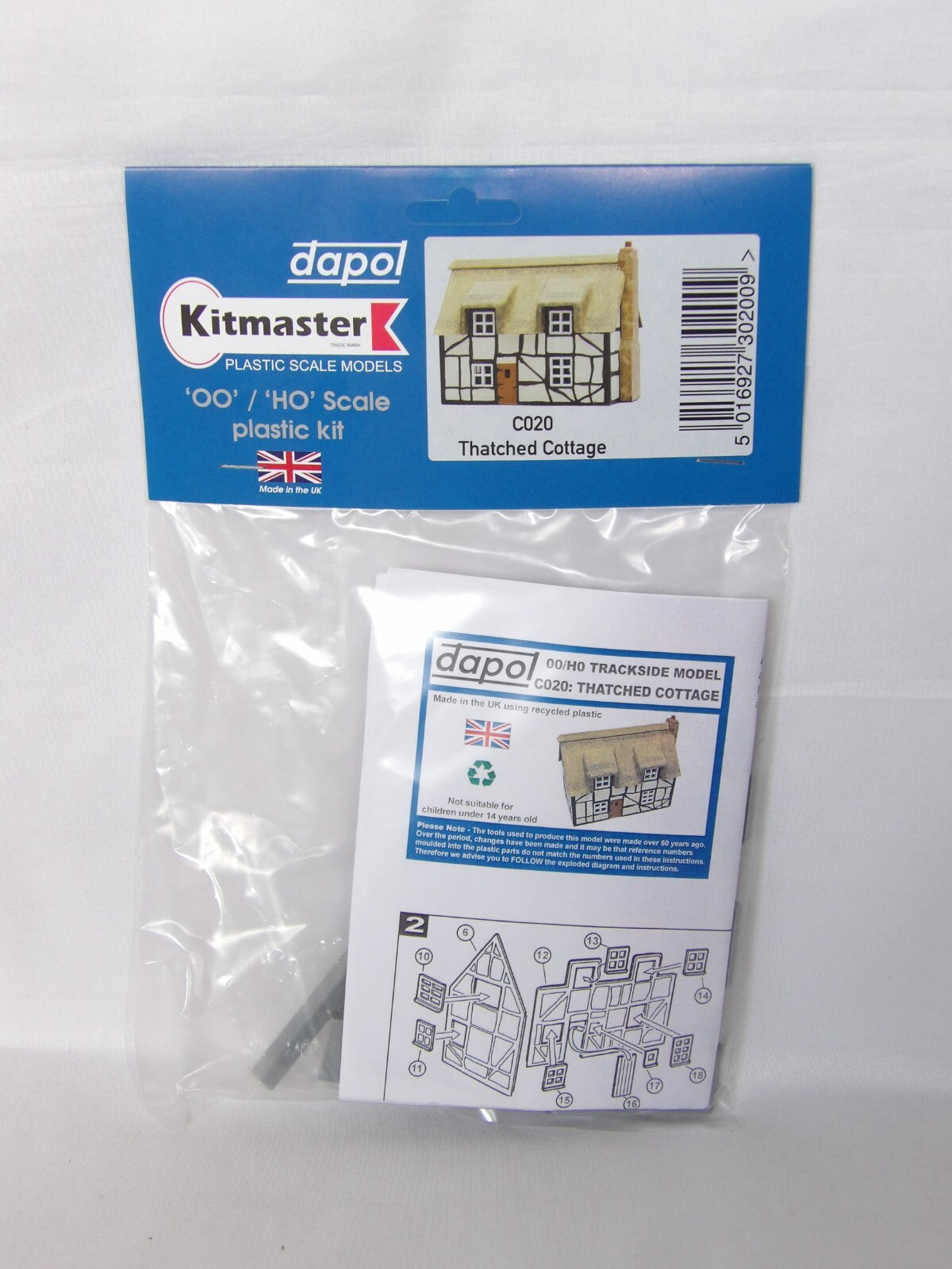 Dapol Kitmaster  "OO/HO" Thatched Cottage C020