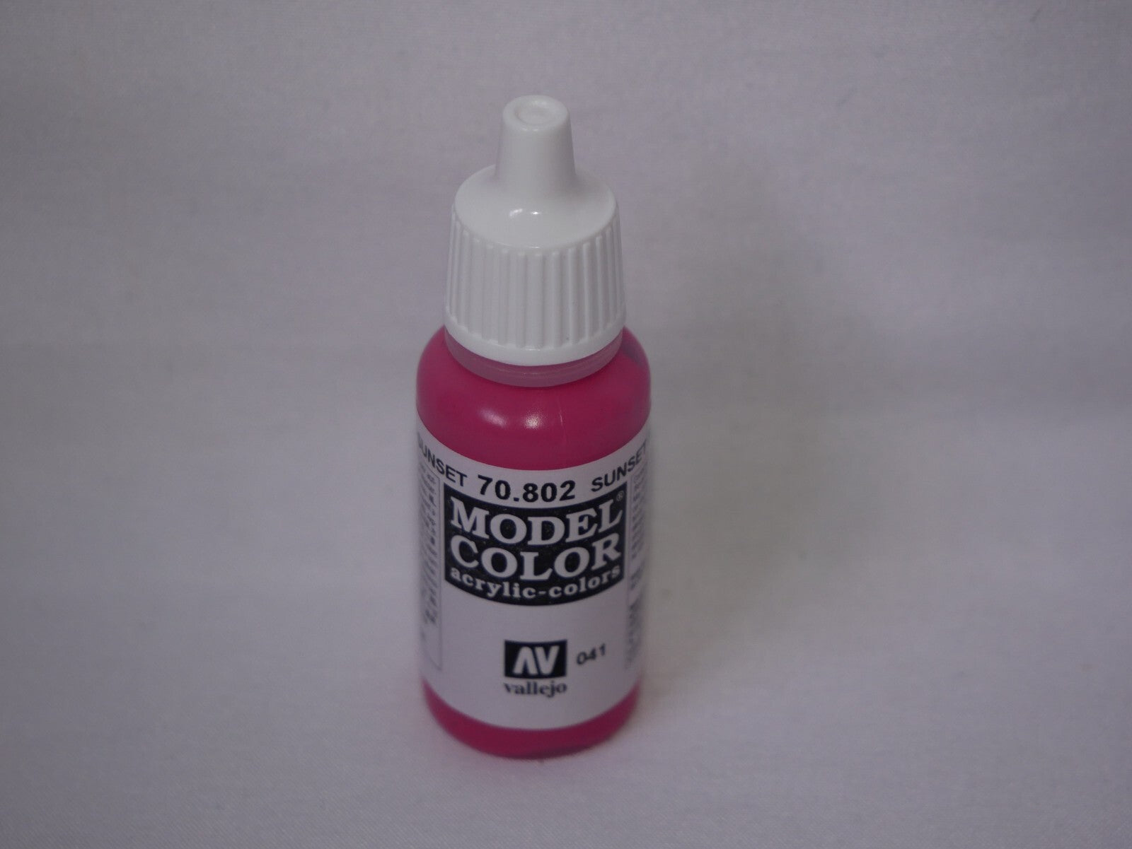 Vallejo Model Color Sunset Red Acrylic 17ml/0.57 fl oz Dropper Bottle - 70.802