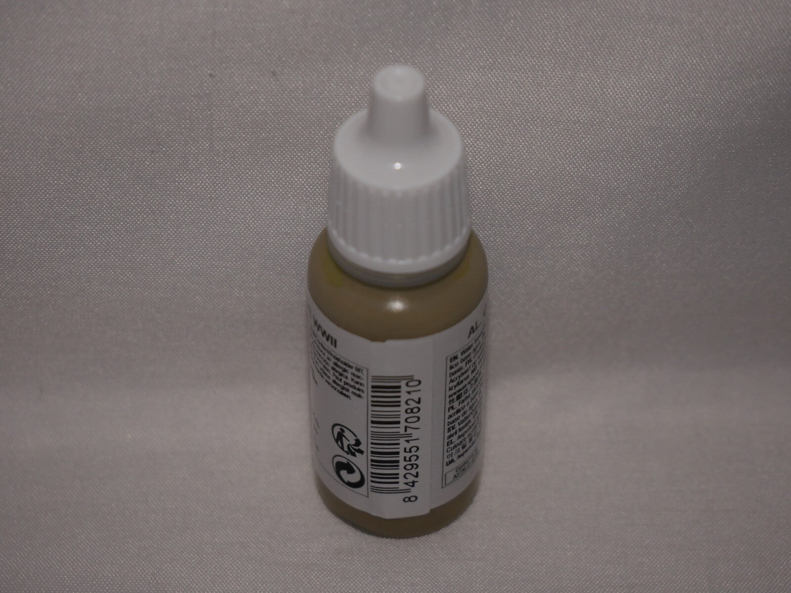 Vallejo Model Color Acrylic WWII German Camouflage Beige 17ml Dropper - 70.821