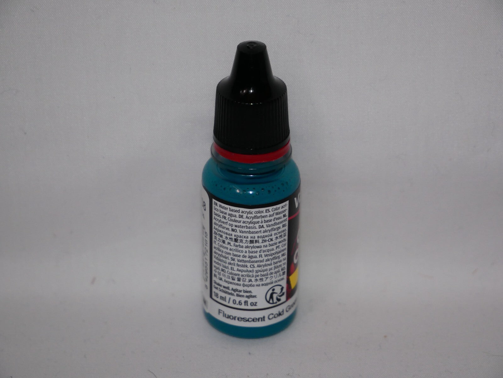 Vallejo Game Color Acrylics Fluorescent Cold Green 18ml Dropper Bottle - 72.161