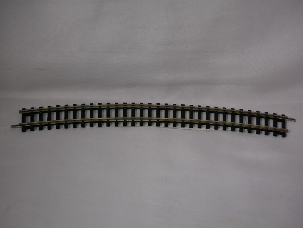 Hornby 1:76 Model Railway Track Single Piece 4th Radius 22.5 Deg Curve Arc R8261