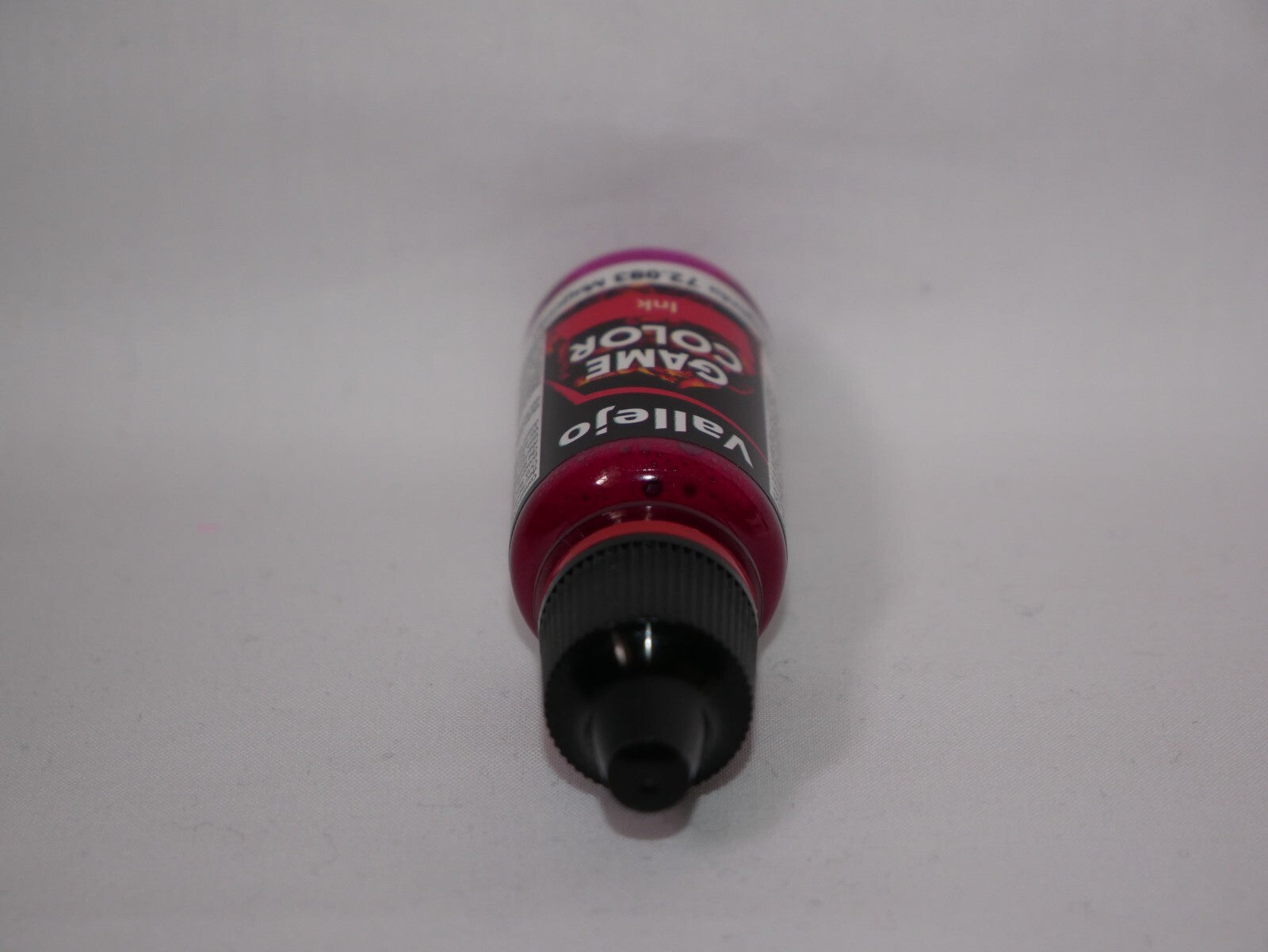Vallejo Game Color Acrylic Inks Magenta 18ml/0.6 fl oz Dropper Bottle - 72.083