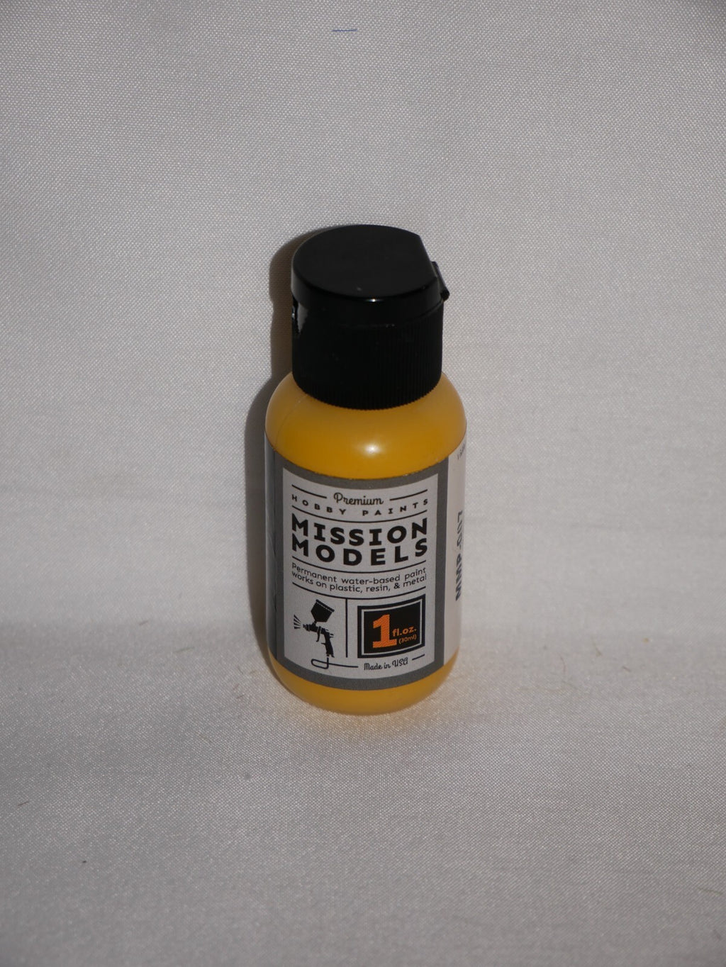Mission Models Premium Hobby Paints Yellow 30ml / 1 fl oz Bottle (MMP - 007)