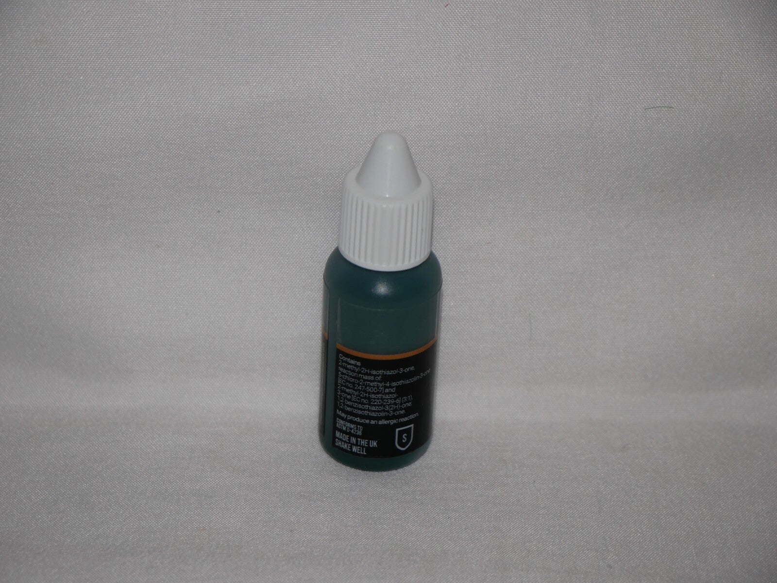 Duncan Rhodes Painting Academy 'Two Thin Coats' Wyvern Green 15ml Dropper 10013