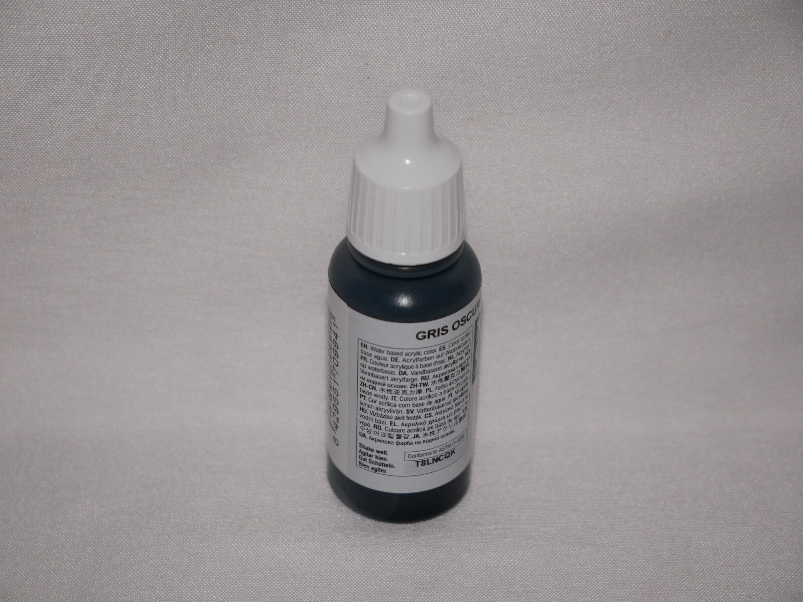Vallejo Model Color Dark Grey Acrylic 17ml/0.57 fl oz Dropper Bottle - 70.994