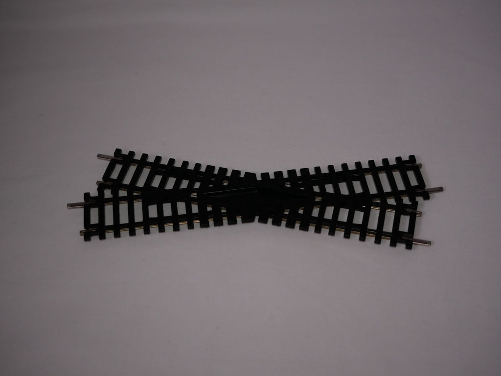 Hornby 1:76 Model Railway Track Single Piece Right Hand Diamond Crossing - R615