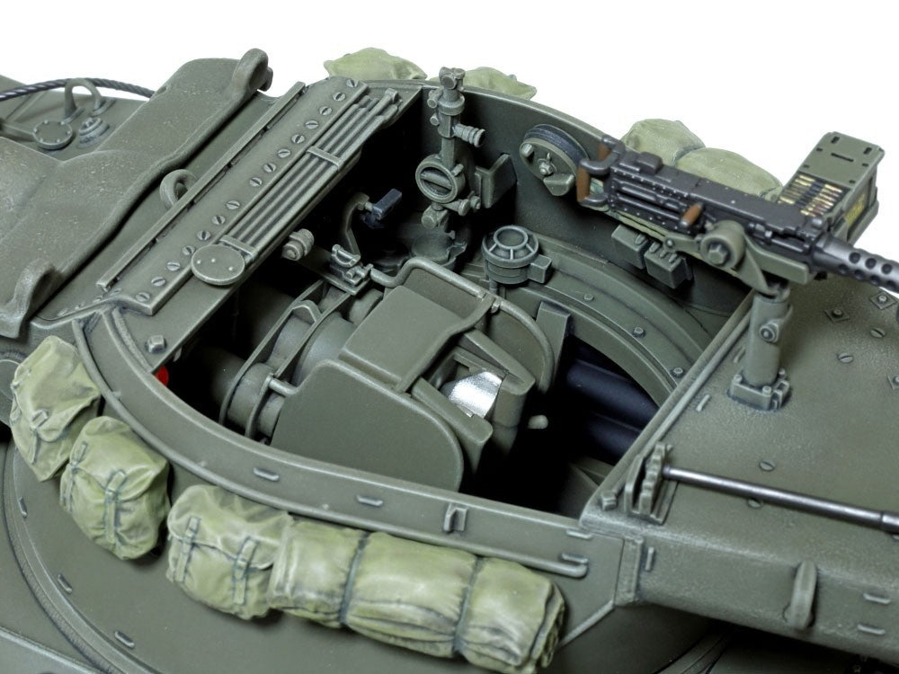 Tamiya 1:35 Scale Military Miniature Series No.390 M36 US Tank Destroyer - 35390