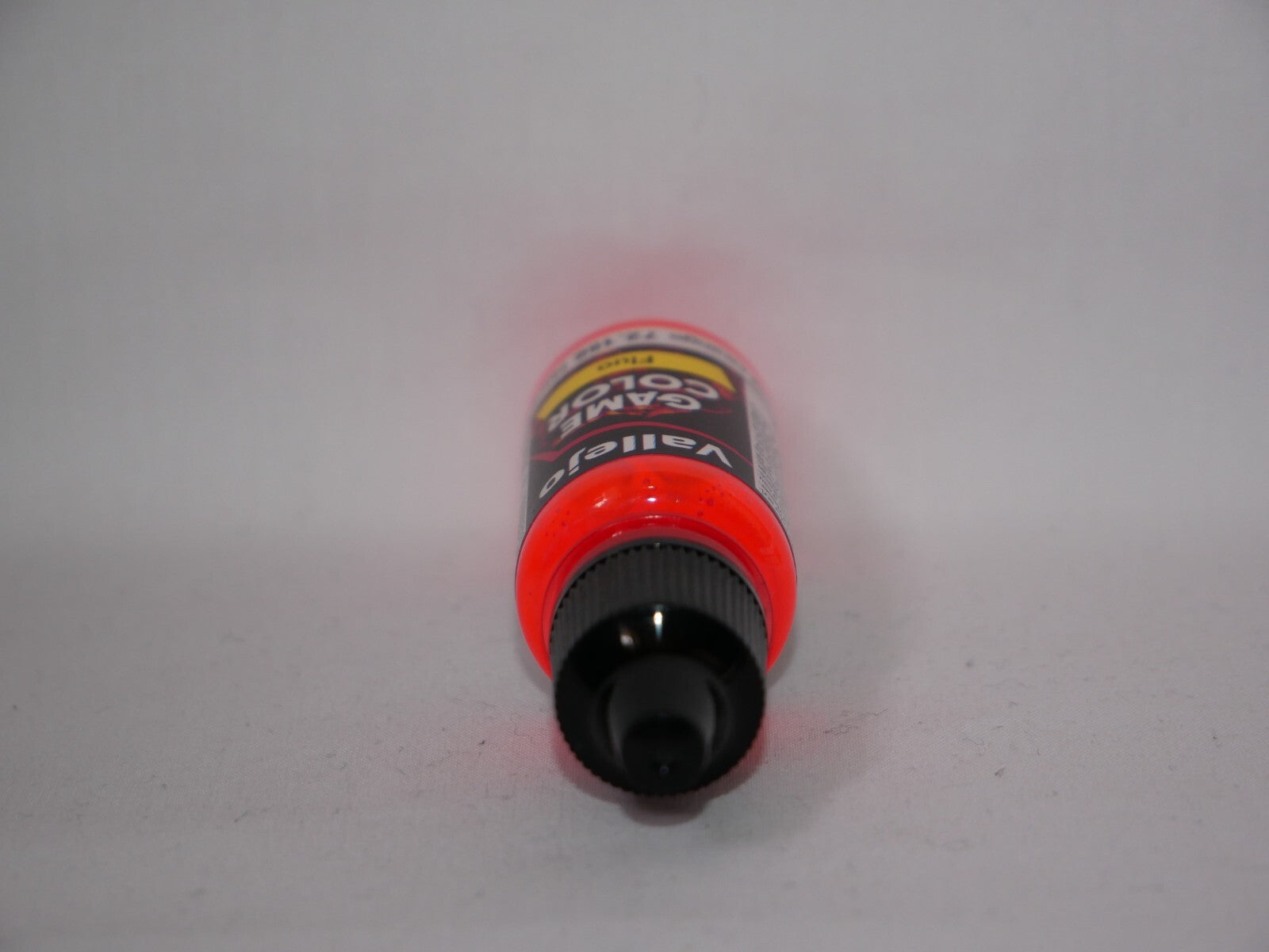 Vallejo Game Color Acrylic Range Fluorescent Orange 18ml Dropper Bottle - 72.156