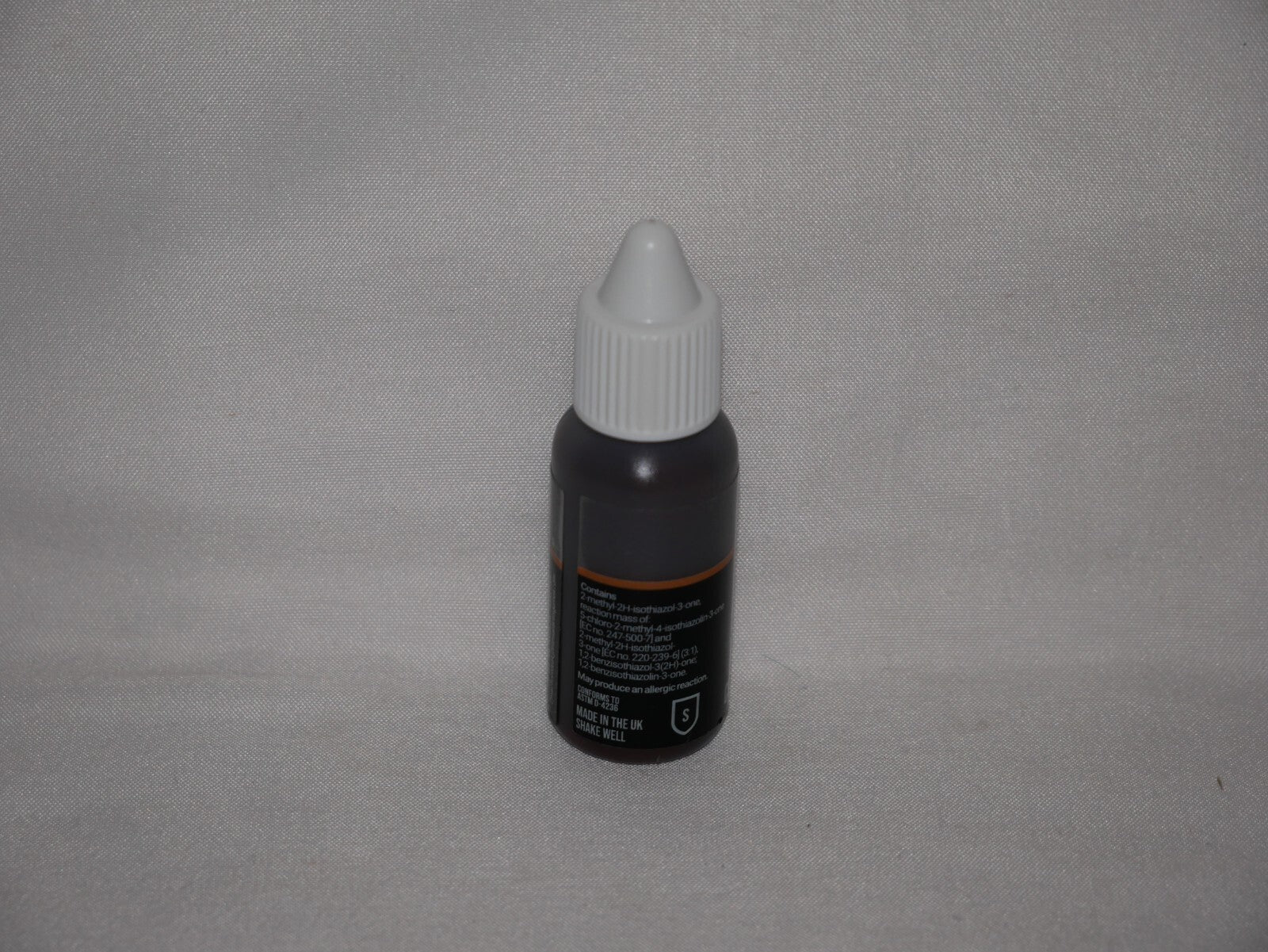 Duncan Rhodes Painting Academy Two Thin Coats Cuirass Leather 15ml Dropper 10028
