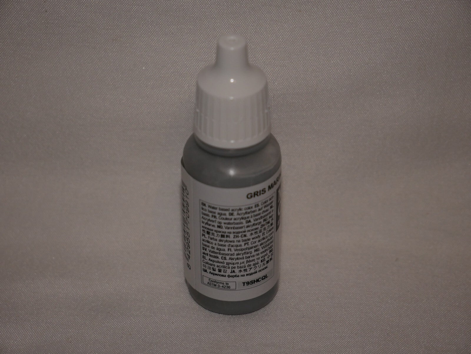 Vallejo Model Color Dark Sea Grey Acrylic 17ml/0.57 fl oz Dropper Bottle  70.991