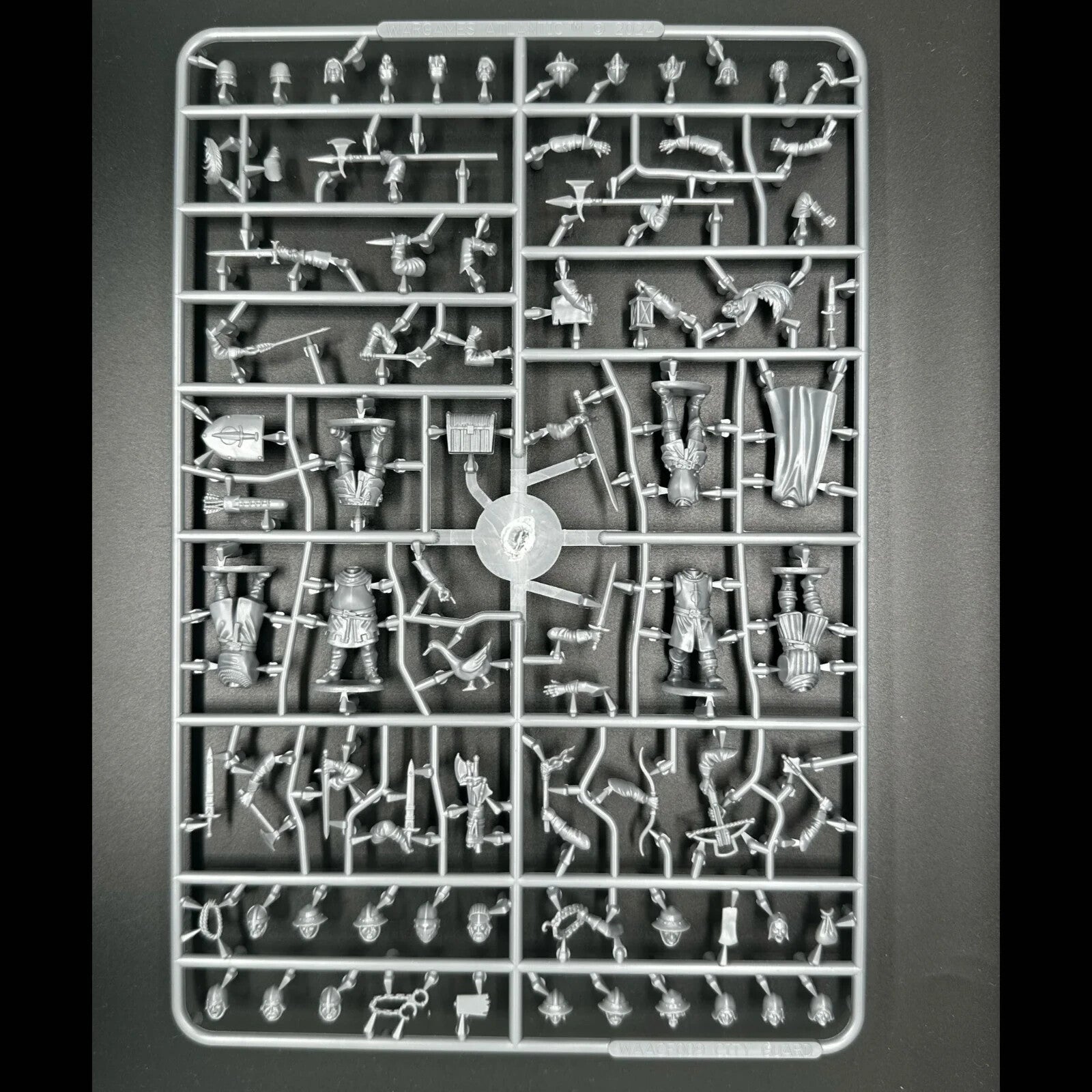 Wargames Atlantic Classic Fantasy 28mm Scale Hard Plastic Guards Models WAACF009