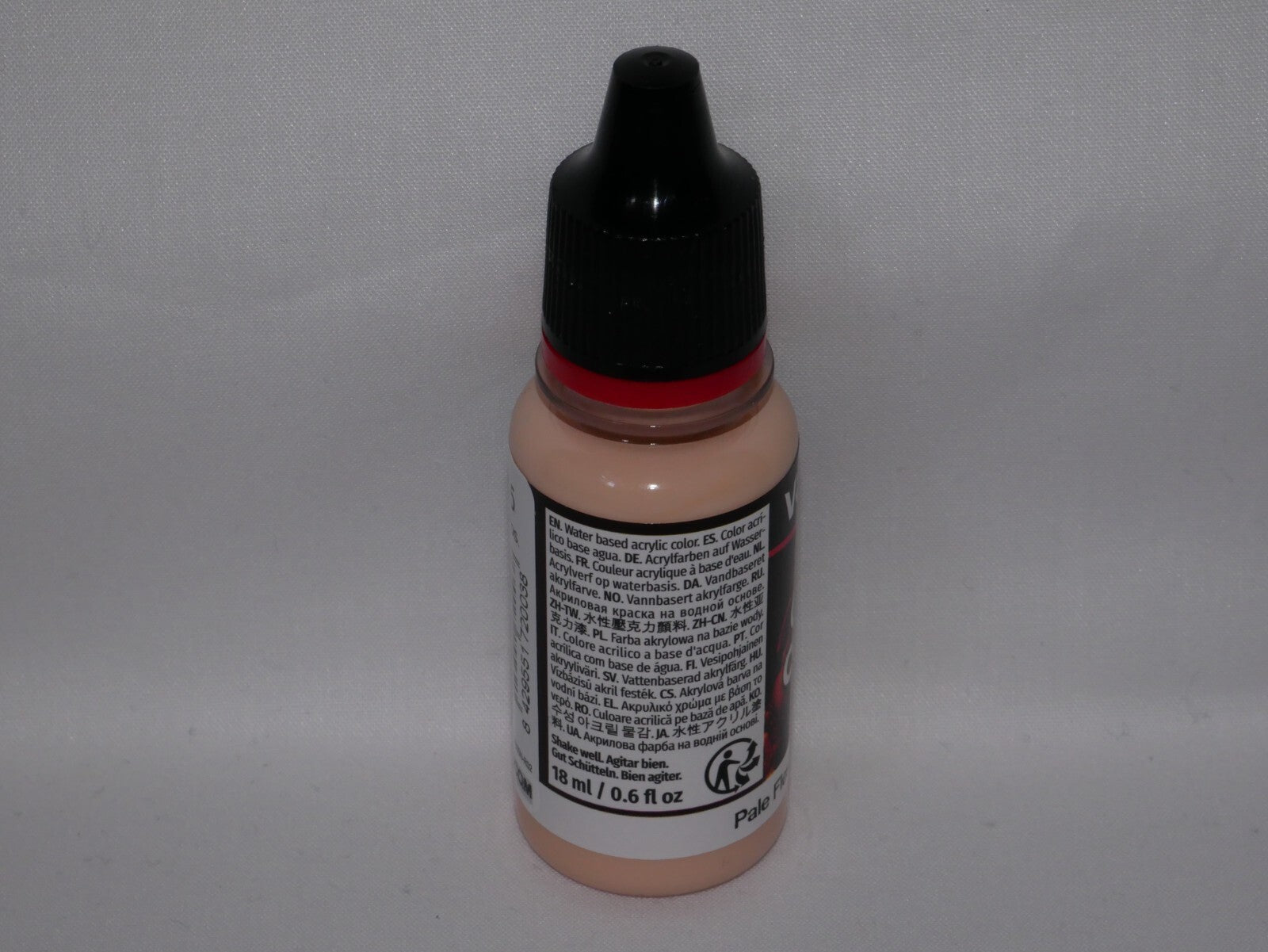 Vallejo Game Color Acrylic Range Pale Fresh 18ml/0.6 fl oz Dropper Bottle 72.003