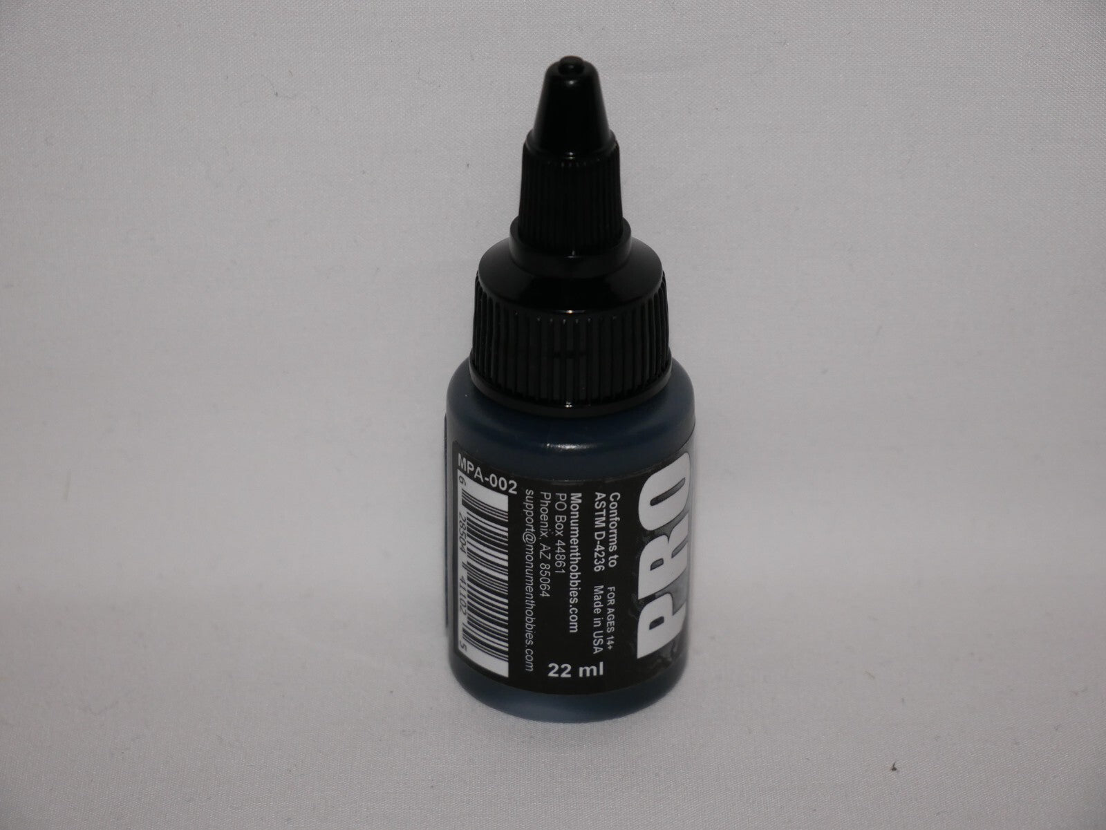 Monument Hobbies Pro Acryl Paint Range Coal Black 22ml Twist Top Bottle MPA-002