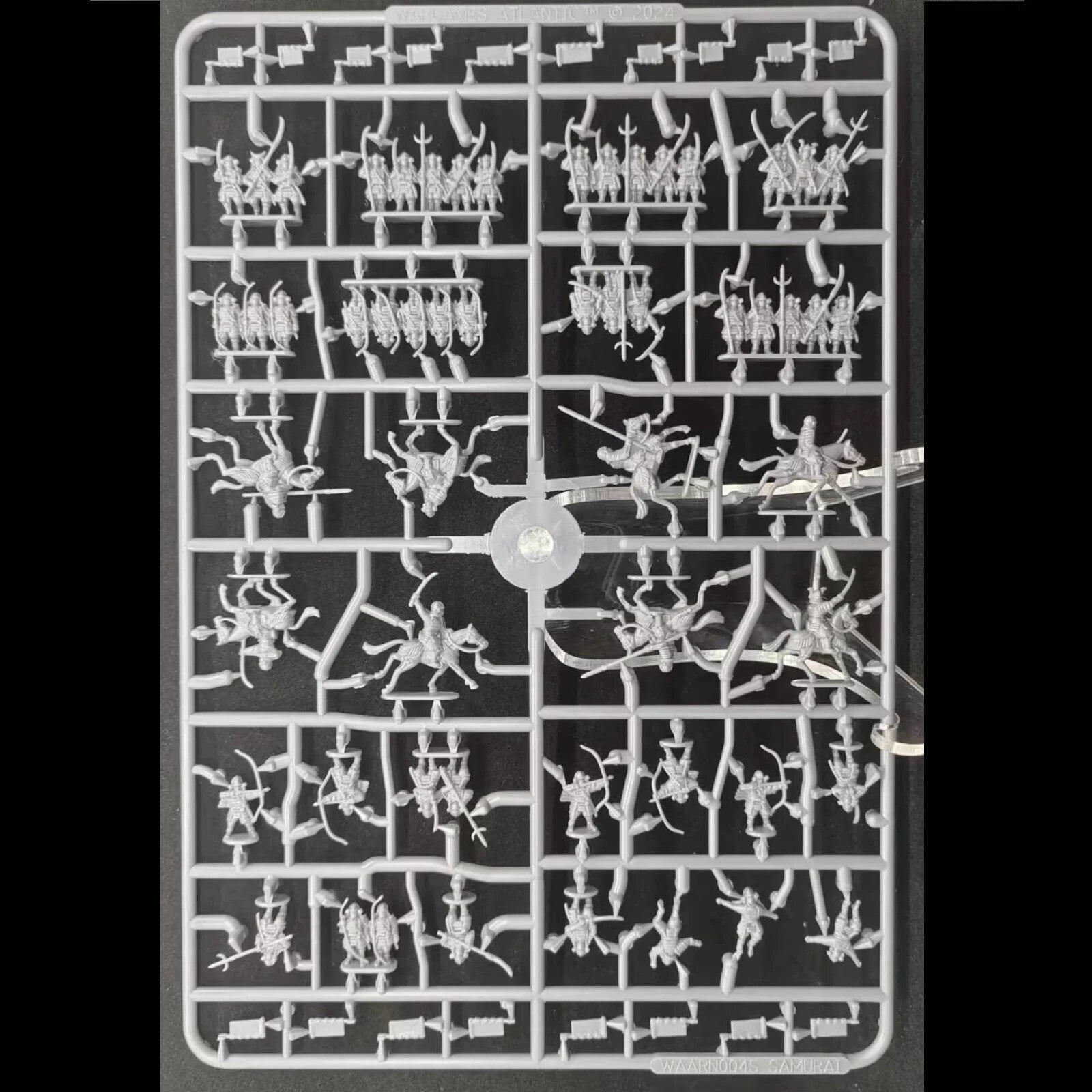 Wargames Atlantic Grand Battle Scale Hard Plastic 10mm Samurai Figures WAARN004S