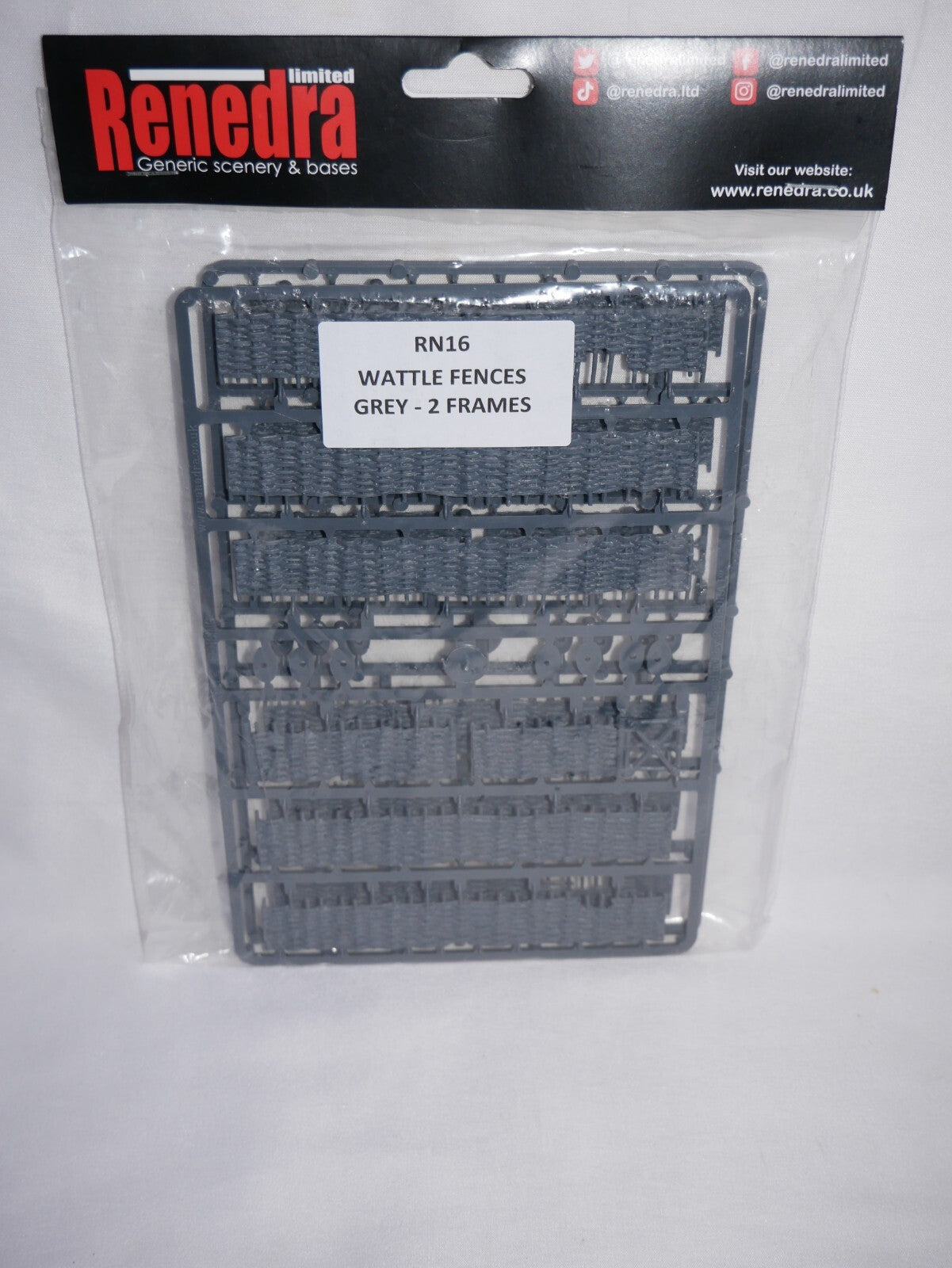 Renedra Ltd Generic Scenery & Bases 1/56 Scale Wattle Fences Grey 2 Frames RN16