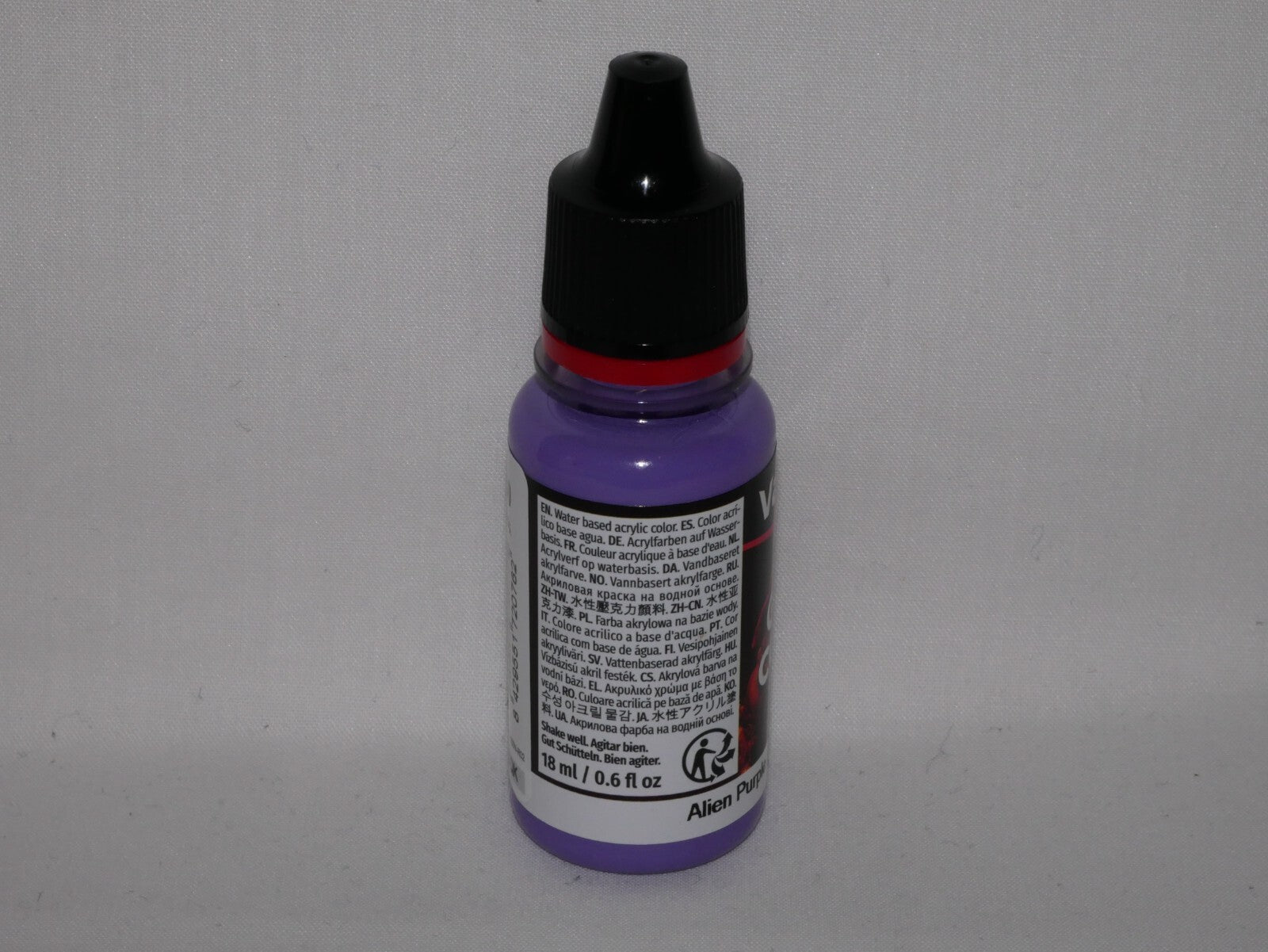 Vallejo Game Color Acrylics Alien Purple 18ml/0.6 fl oz Dropper Bottle - 72.076