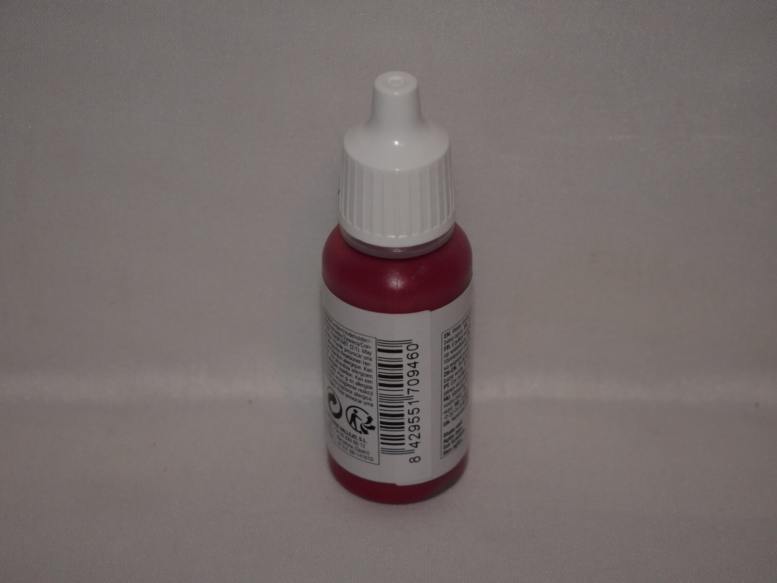 Vallejo Model Color Dark Red Acrylic 17ml/0.57 fl oz Dropper Bottle 70.946