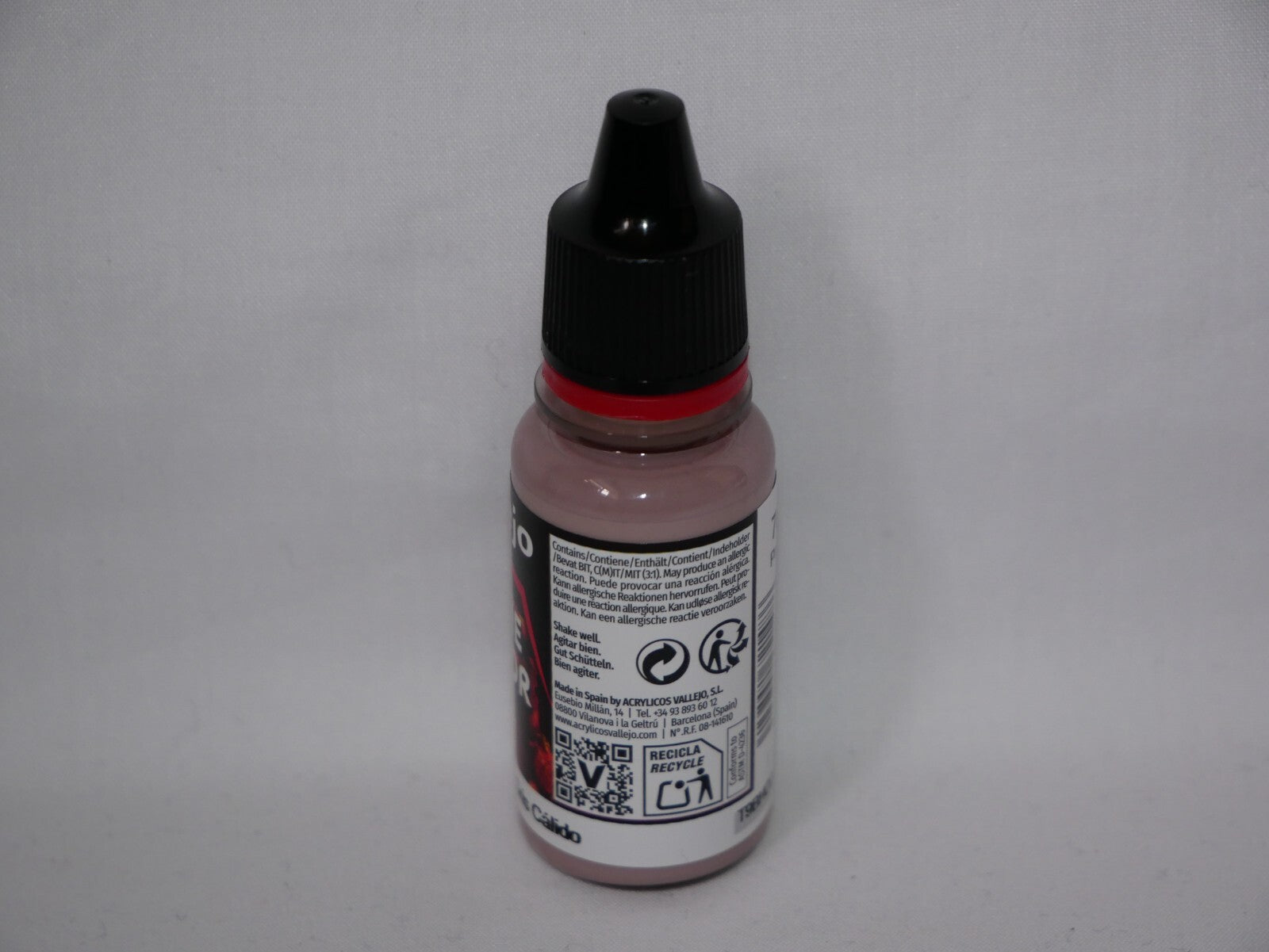 Vallejo Game Color Acrylic Range Warm Grey 18ml/0.6 fl oz Dropper Bottle 72.148