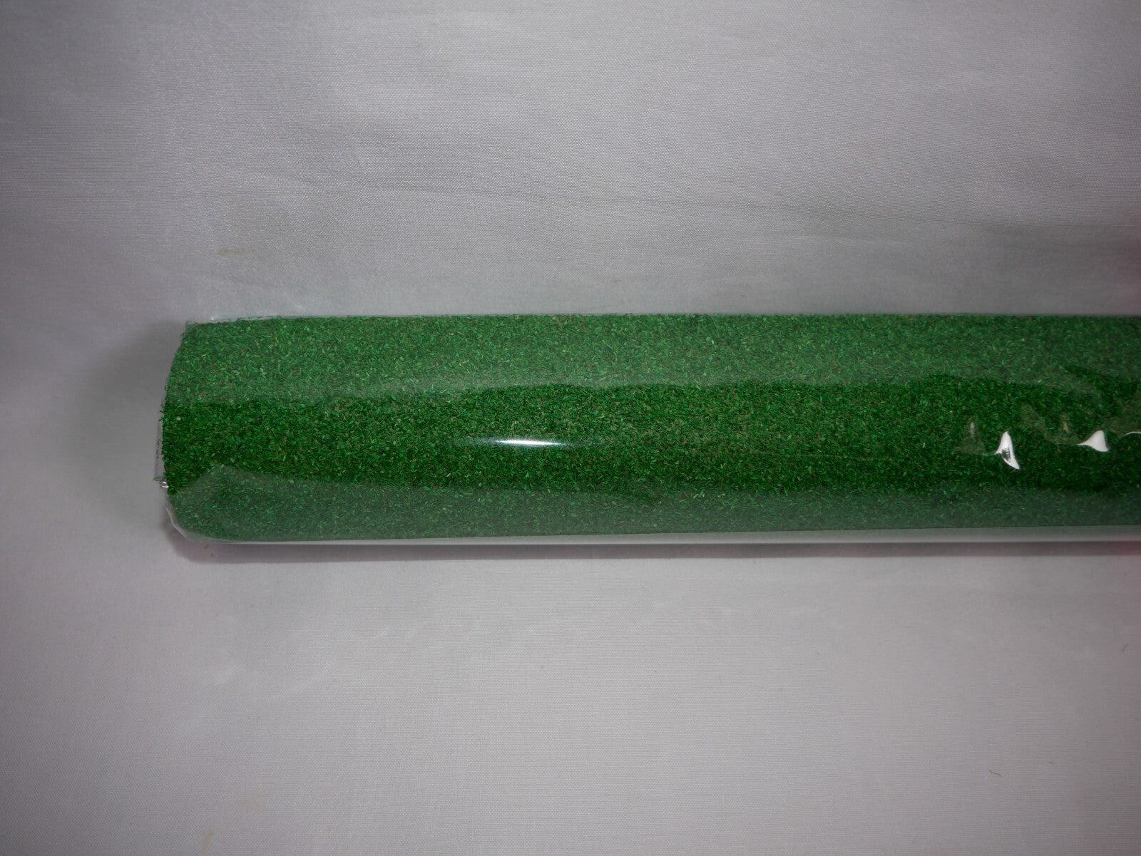 Javis scenics "OO/HO" No 15 Medium Green Landscape Mat 1200mm x 600mm JMAT15L