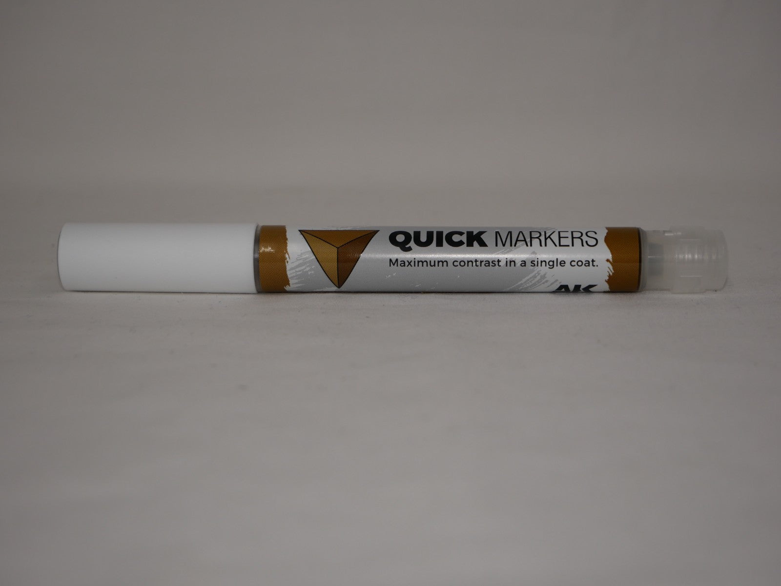 AK Interactive Acrylic Quick Gen Markers For Tabletop Wargaming Bone Brown - AKMQ027