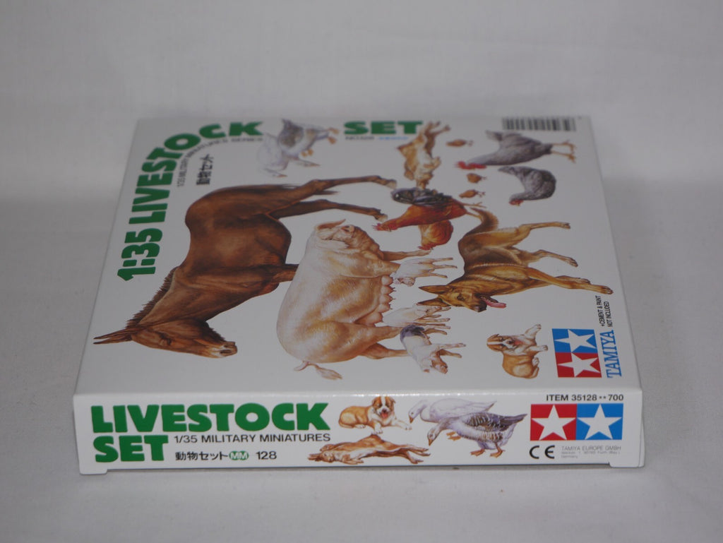 Tamiya Military Miniatures Series (No. 128) 1:35 Scale Livestock Model Set 35128