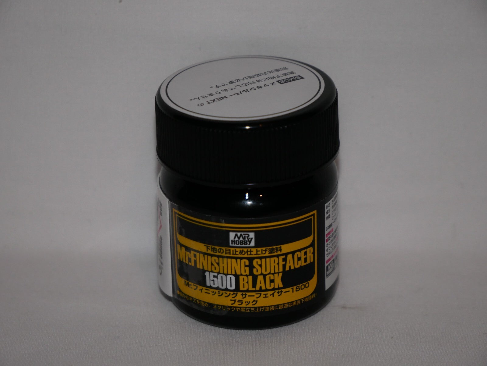 Mr Hobby Mr Finishing Surfacer 1500 Black Primer 40ml Glass Bottle - SF-288