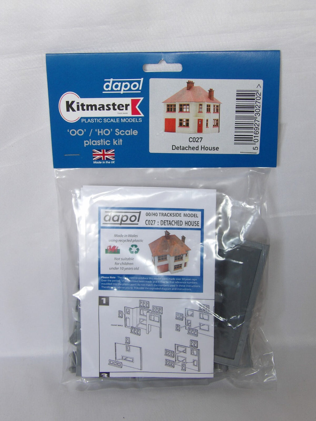 Dapol Kitmaster  "OO/HO" Detached House C027