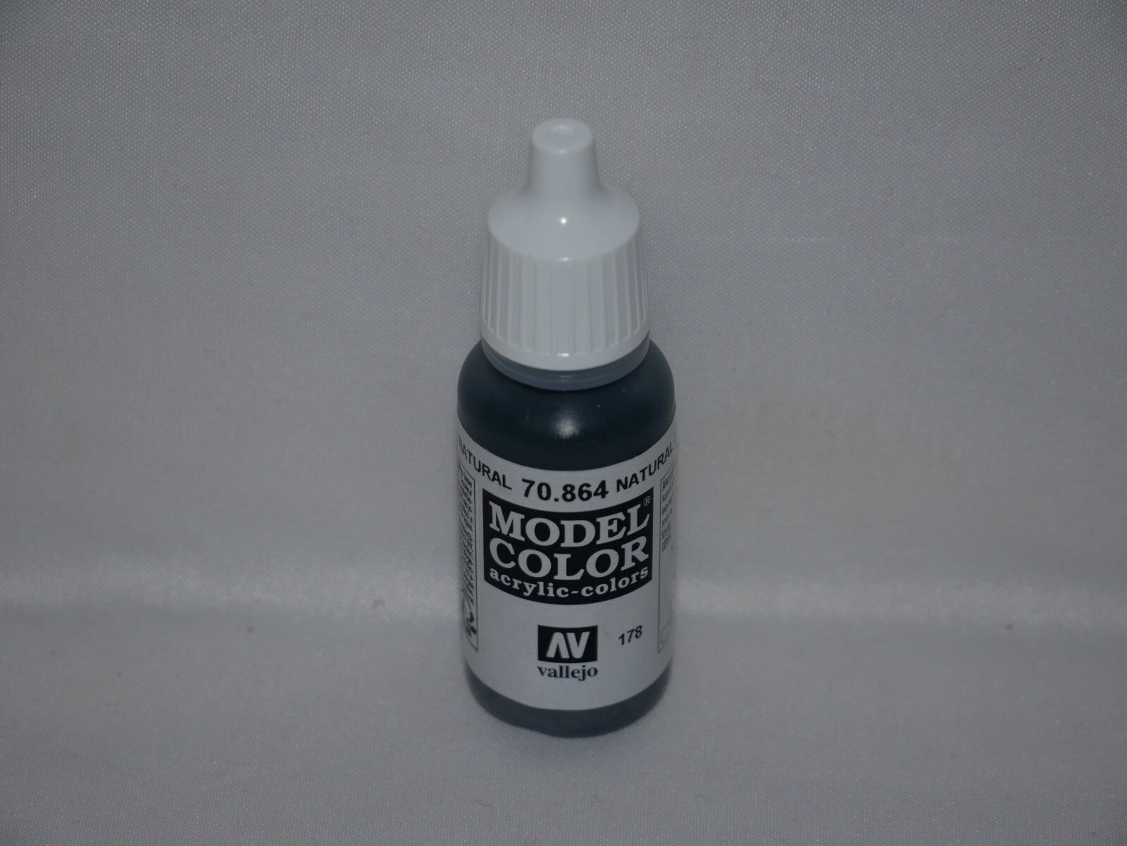 Vallejo Model Color Natural Steel Metallic Acrylic 17ml Dropper Bottle - 70.864