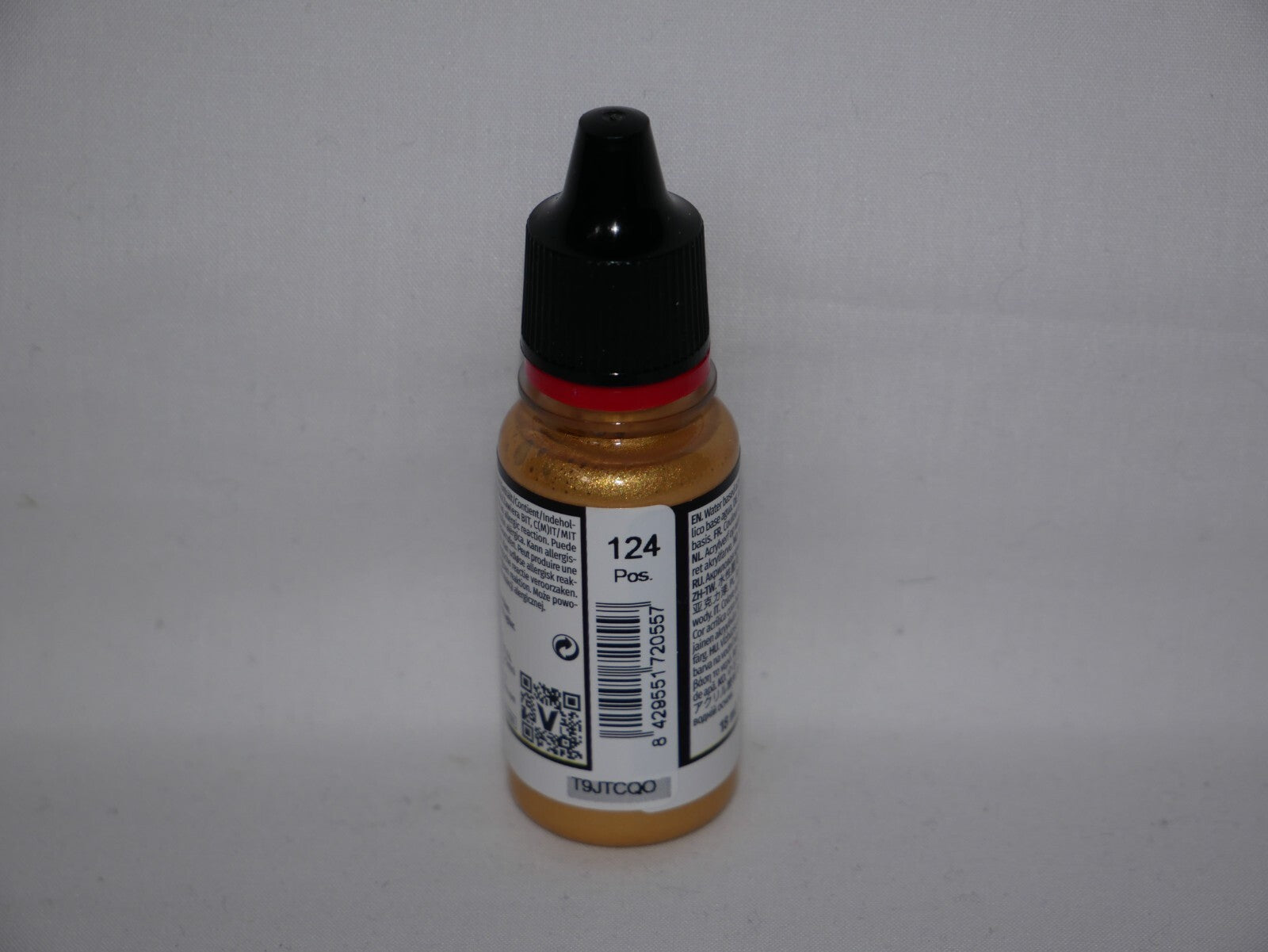 Vallejo Game Color Acrylic Metallics Polished Gold 18ml Dropper Bottle - 72.055