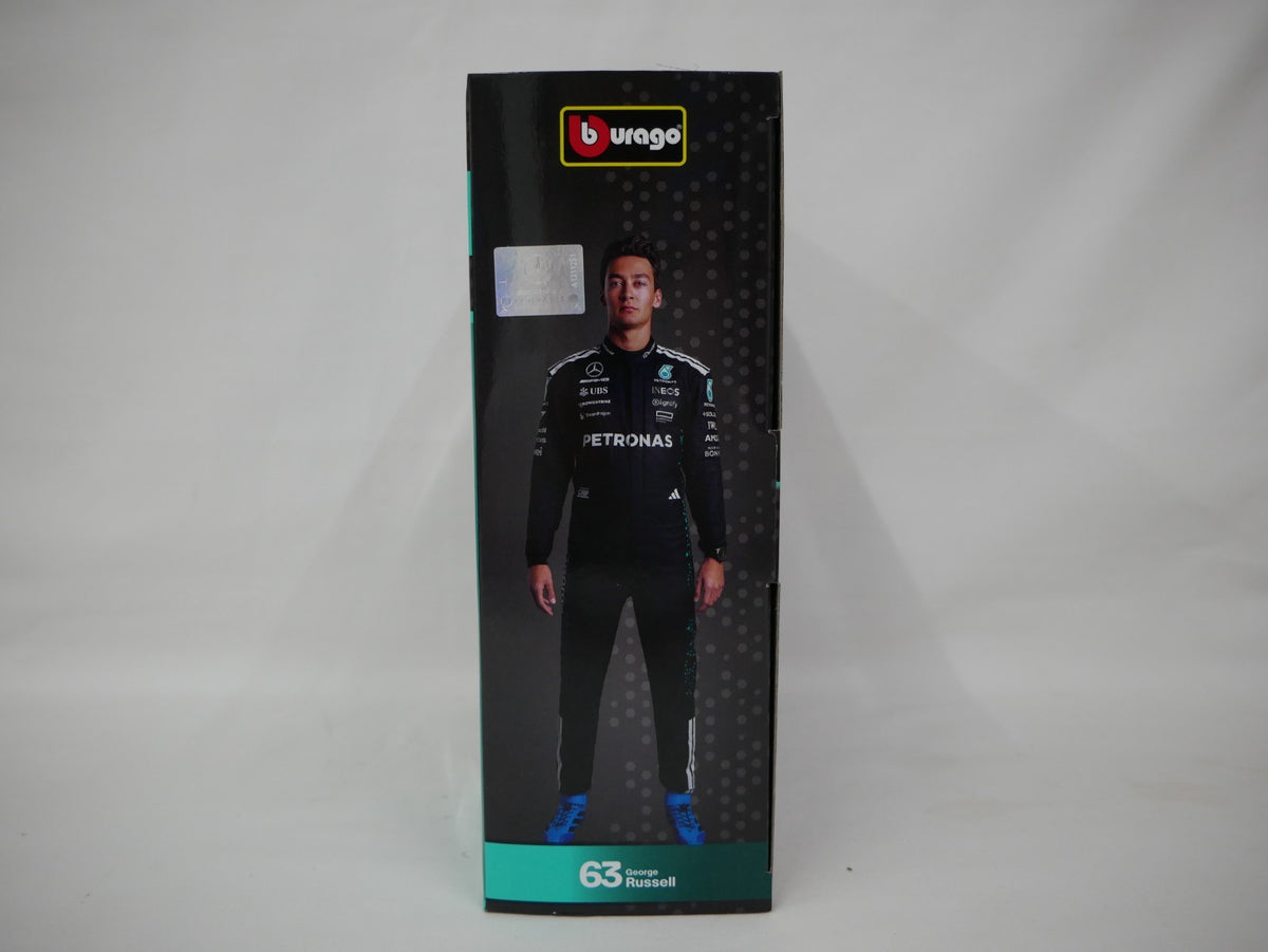 Burago 1:43 Scale Mercedes-AMG Petronas Forumla One Team Pit Pass Diorma Playset - #18-38458R