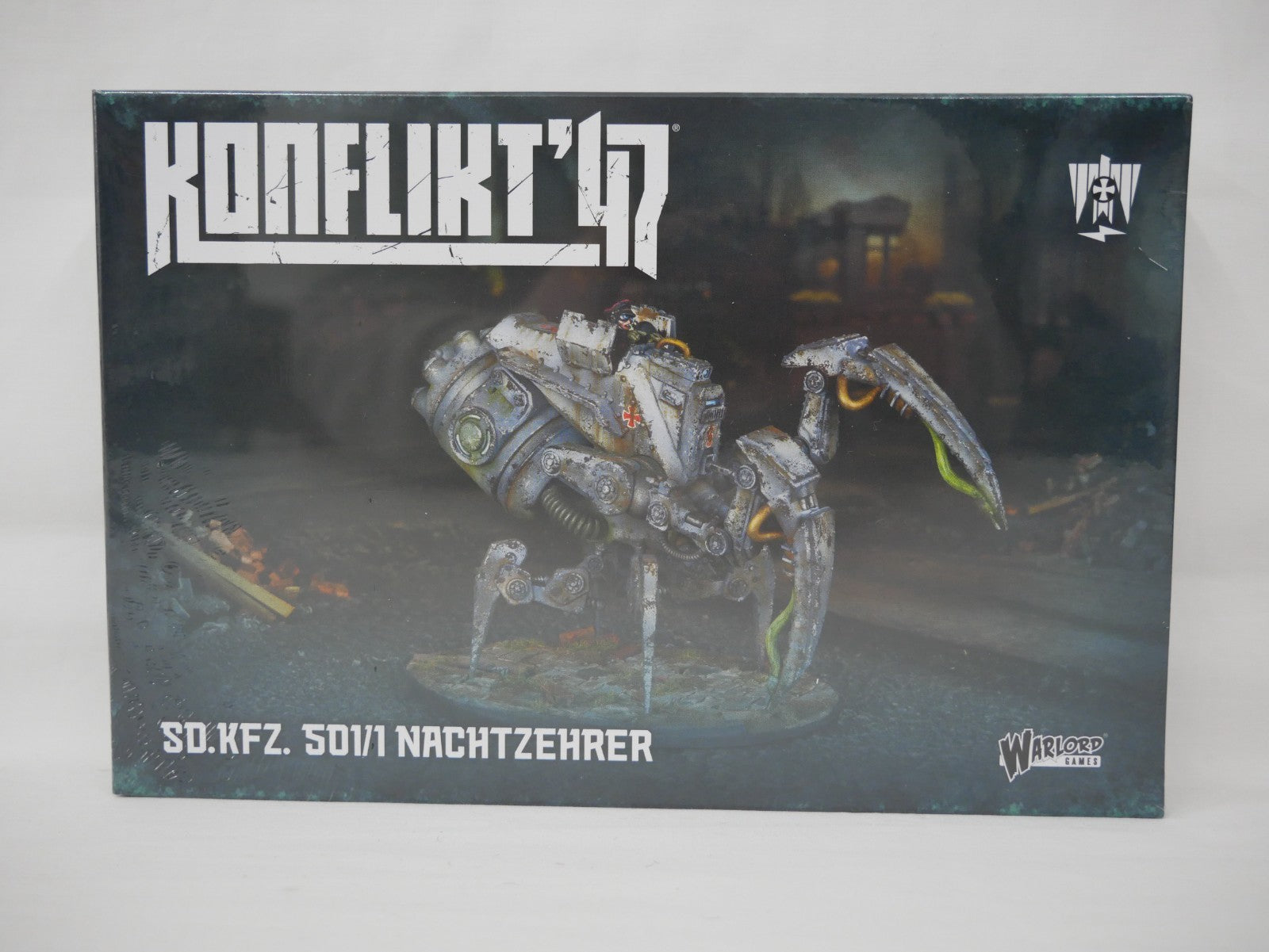 Warlord Games Konflikt 47 1:56 Scale Axis Sd.Kfz. 501/1 Nachtzehrer - 452010205