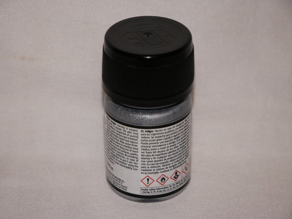 Vallejo Liquid Metal Silver Metallic Alcohol Based 35ml / 1.15 fl oz - 70.790