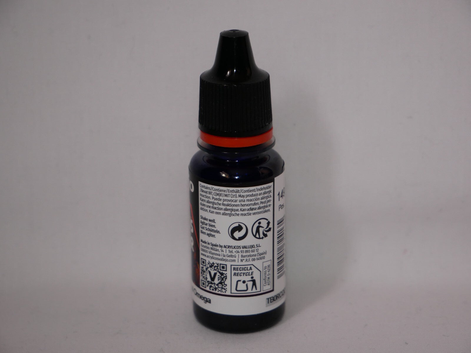 Vallejo Xpress Color Acrylics Omega Blue 18ml/0.6 fl oz Dropper Bottle - 72.413