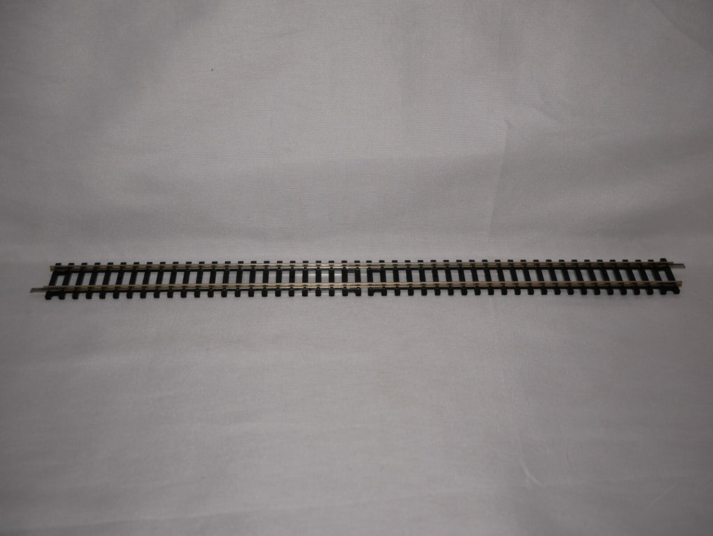 Hornby 1:76 Scale Model Railway Track Single Piece Double Straight Track R601
