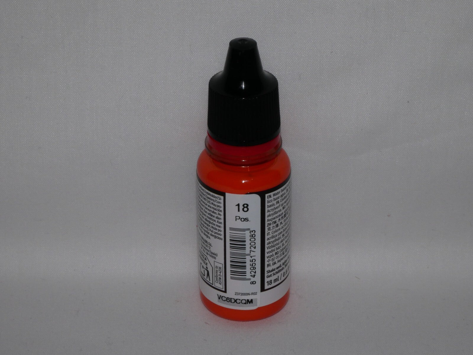Vallejo Game Color Acrylic Orange Fire 18ml/0.6 fl oz Dropper Bottle - 72.008