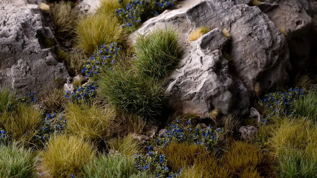 Gamers Grass Wild Blue Flowers Tufts For Wargaming Mini Bases 70 Per Pack GGF-BL
