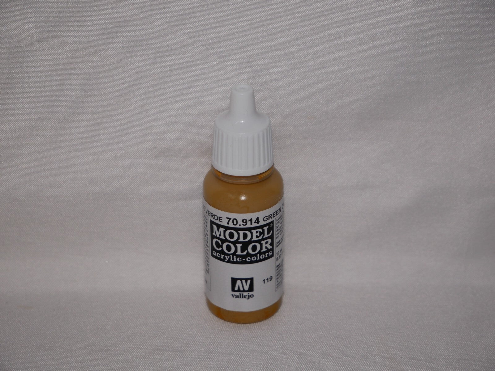 Vallejo Model Color Green Ochre Acrylic 17ml/0.57 fl oz Dropper Bottle - 70.914