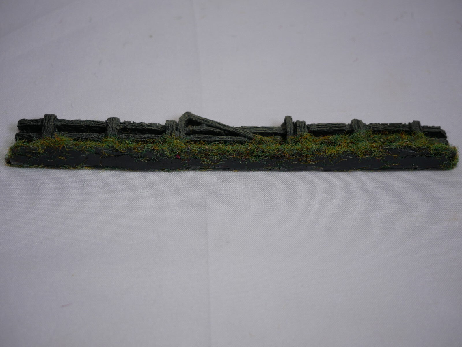 Javis "Countryside" Scenics "OO" Gauge Rough Weatherd Fencing With Gate PF5