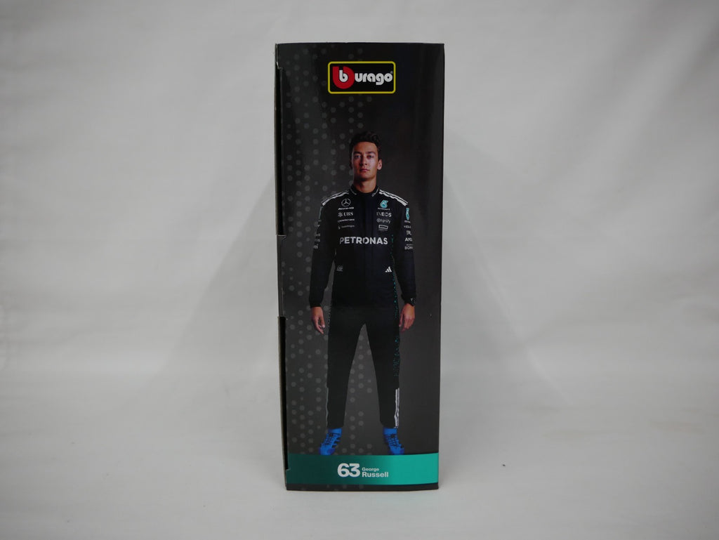 Burago 1:43 Scale Mercedes-AMG Petronas Forumla One Team Pit Pass Diorma Playset - #18-38458R