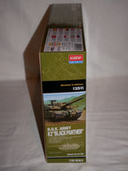 Academy Hobby Model 1:35 Scale R.O.K Army K2 Black Panther Skill Level 4 - 13511