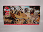 Airfix Vintage Classics 1:76 German Panther Medium Tank Skill Level 2 - A01302V