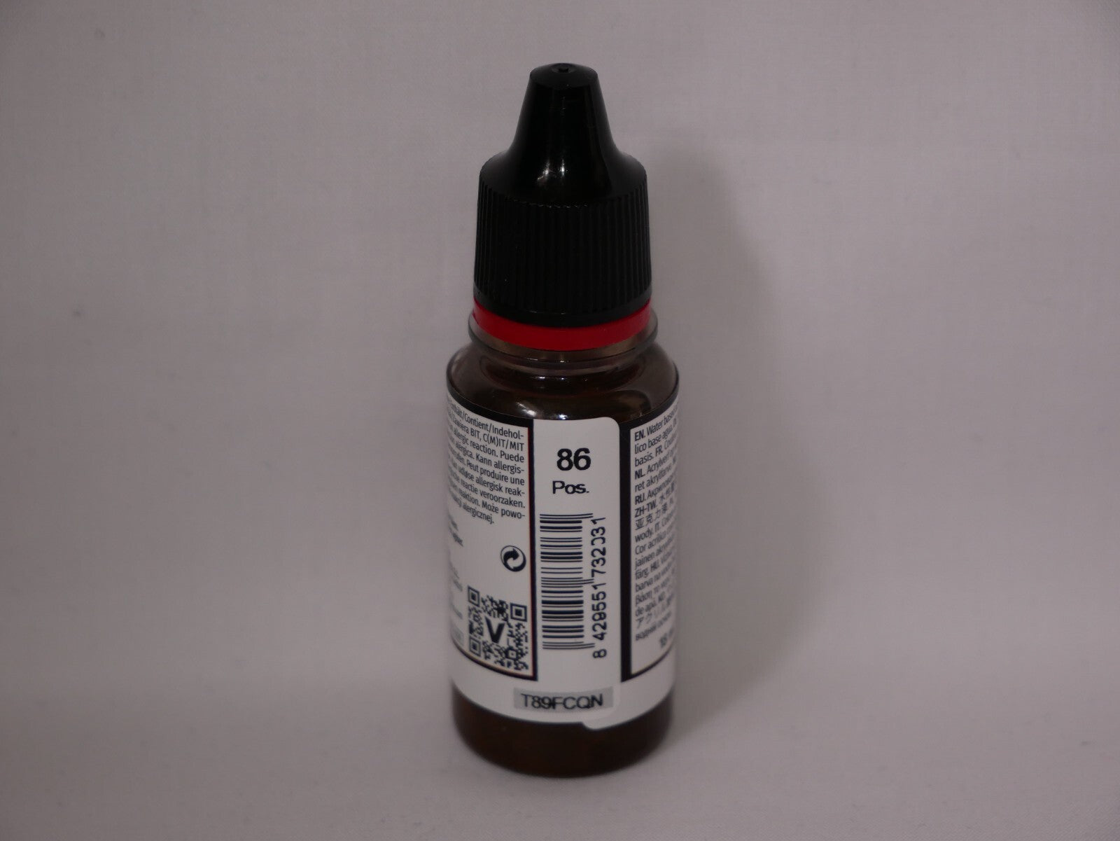 Vallejo Game Color Acrylic Washes Umber 18ml/0.6 fl oz Dropper Bottle - 73.203